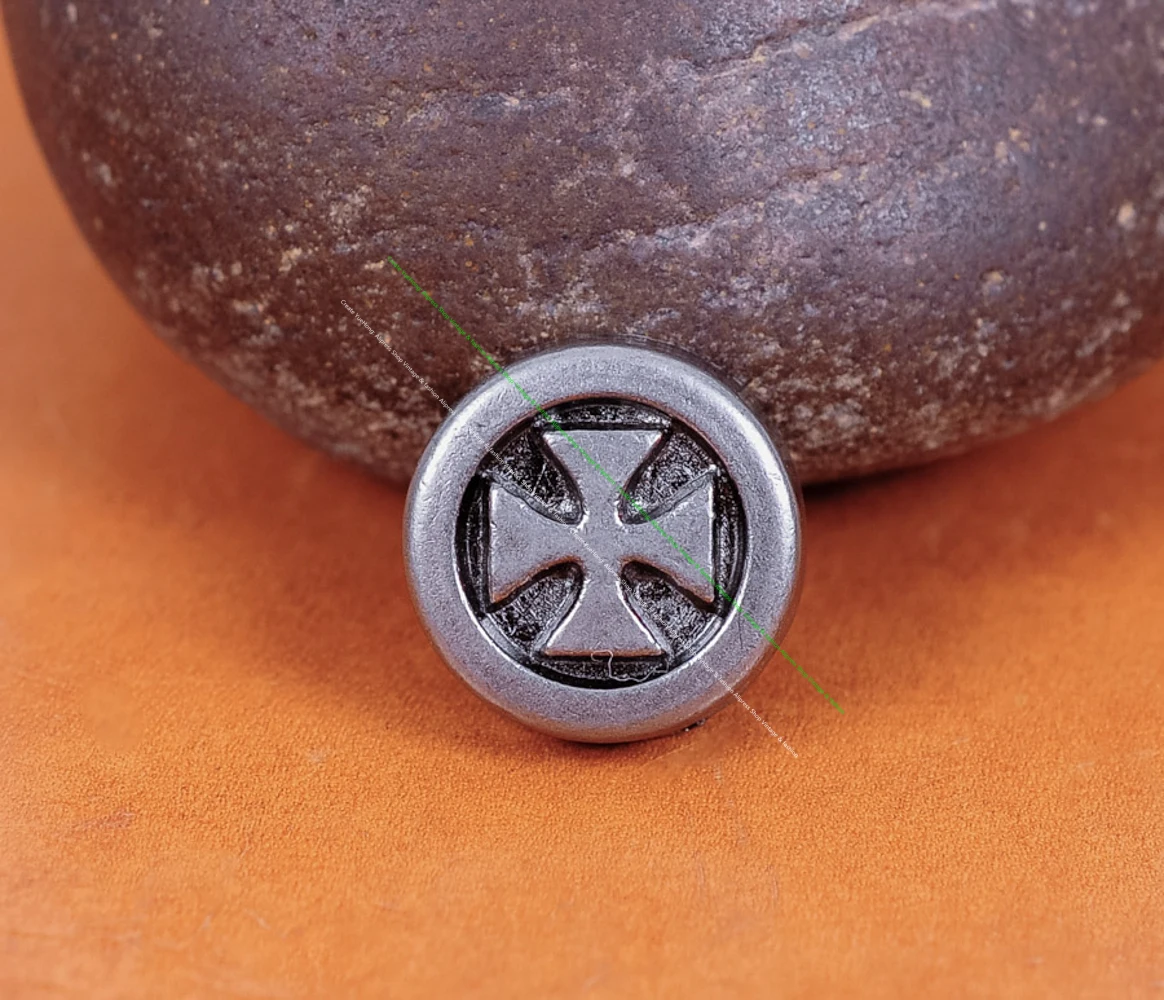 

50 шт., серебряные Резьбовые Заклепки 13 мм в стиле ретро