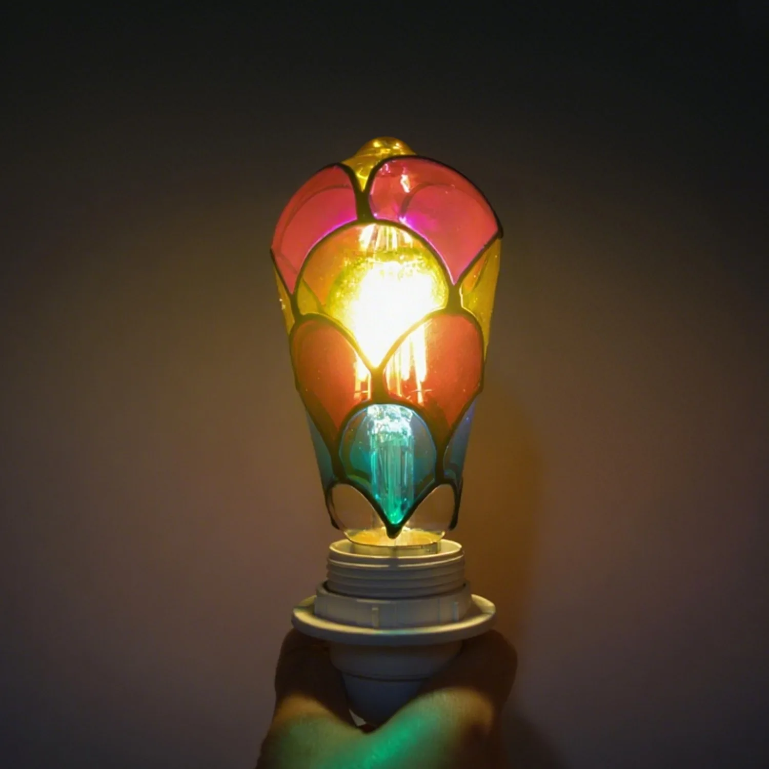 LED رسمت باليد لتقوم بها بنفسك اللون الزخرفية ضوء لمبة 4 واط 8 واط 2700 كيلو 85-265 فولت عيد الميلاد المحيطة ضوء ST64 اللون ضوء الزخرفية غرفة نوم