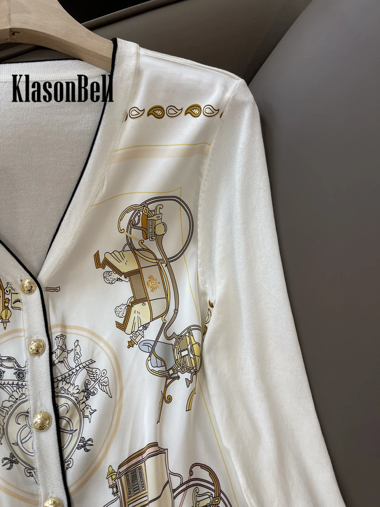 3.7 KlasonBell 2024 New Silk Print Spliced V-Neck Gold Button Loose Thin Knitted Cardigan Coat Women