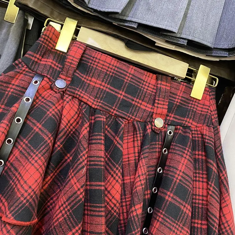 Women\'s Clothing Y2K Punk Style Irregular Plaid Skirt Spring Summer Fashion High-waist Spicy Girl A-line Pleated Mini Skirts