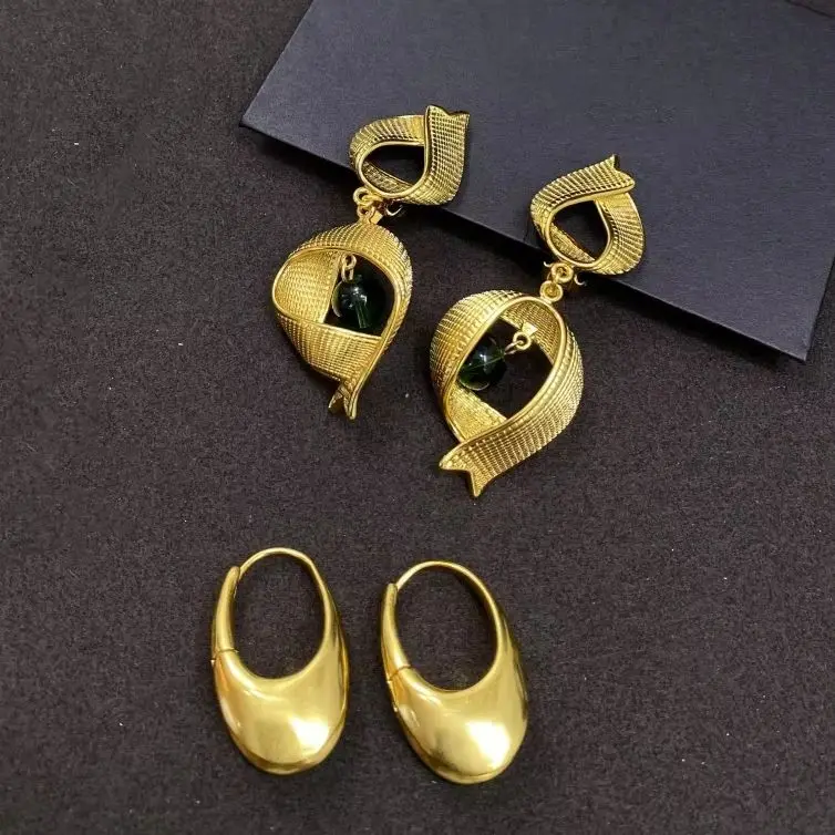 

Винтажные латунные позолоченные серьги-клипсы с кристаллами для женщин: элегантные, роскошные, высококачественные, трендовые украшения