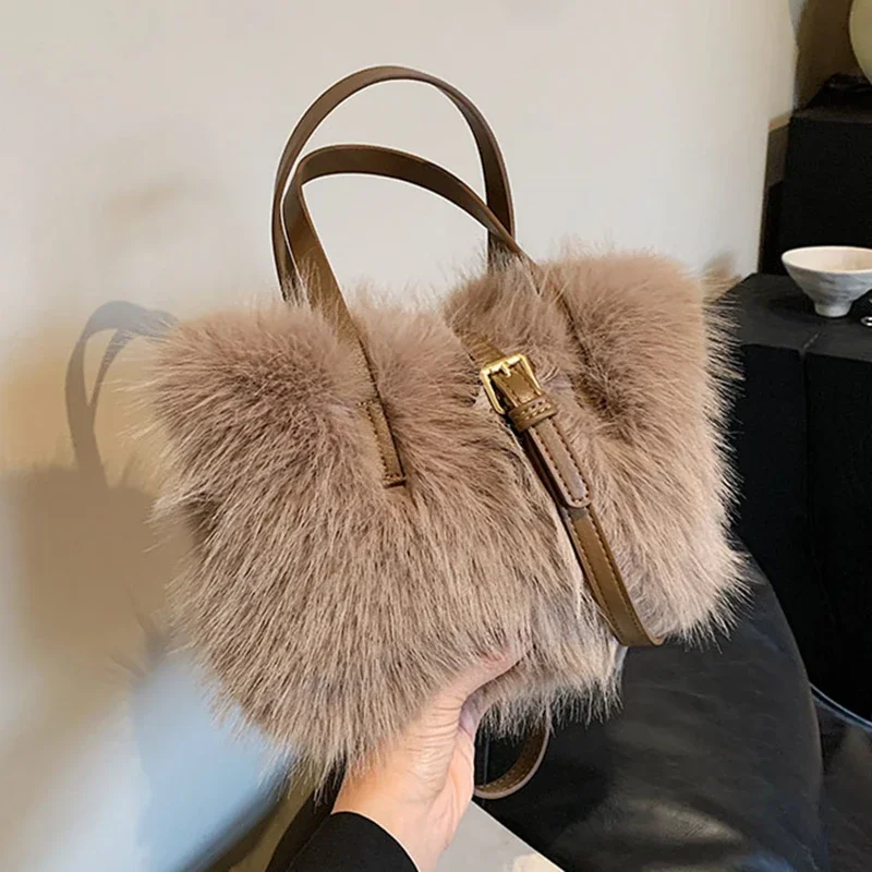 

Winter Shoulder Bag Soft Fluffy Faux Fur Bags Fashion Women Plush Handbag Casual Zipper Fuzzy Square Street Messenger Bag New