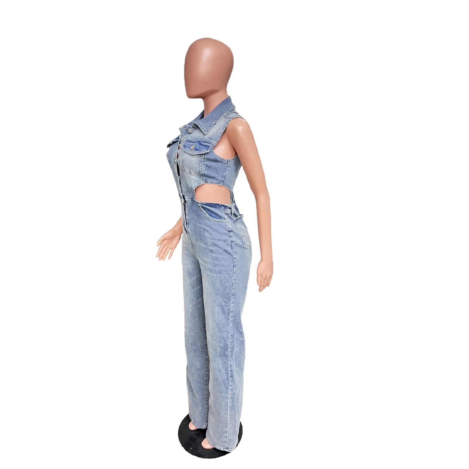 Tuta in denim con risvolto senza maniche dal design scavato sexy europeo americano. Tute a gamba dritta di nuova moda per donna primavera