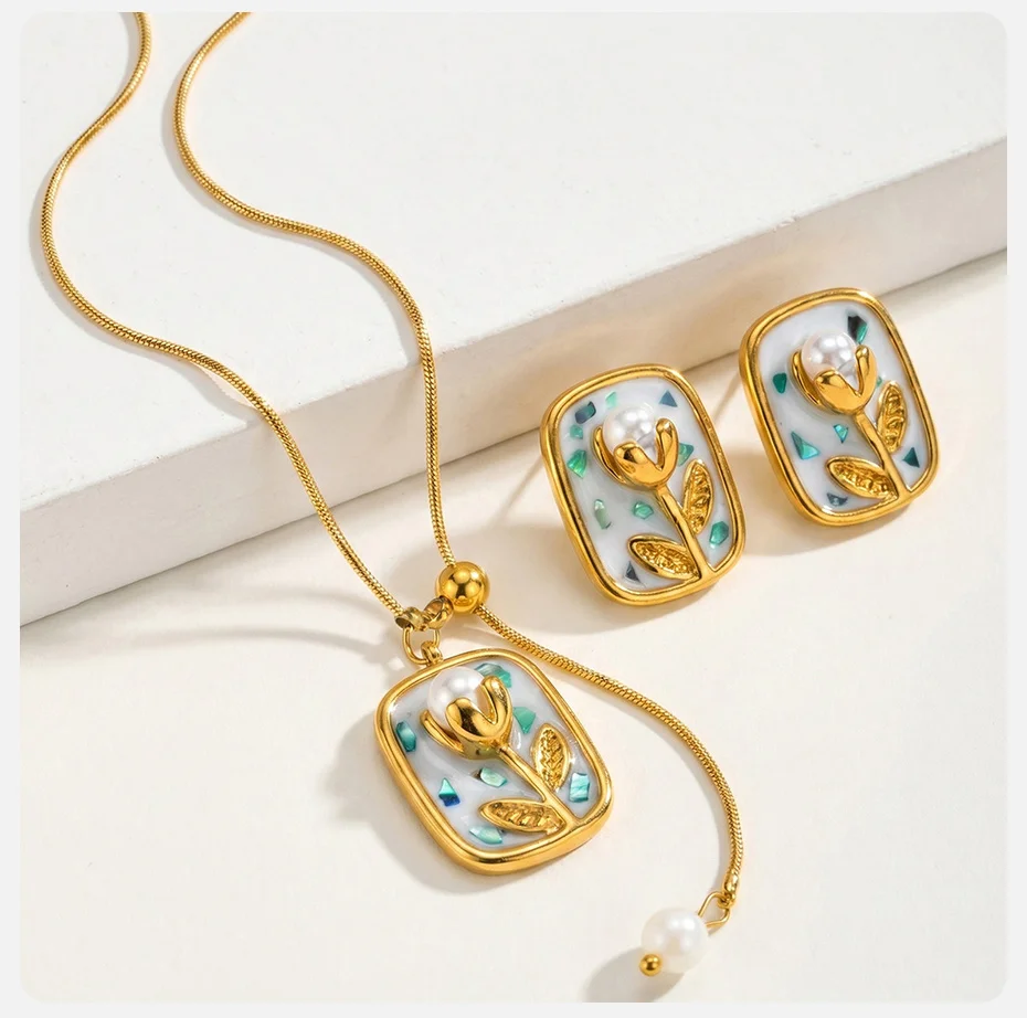 Vnox Vintage Französischer Stil Vergoldete Emaille-Tulpen-Halskette und Ohrringe Set, Tropfenförmig Bemaltes Blumenmuster mit Imitationsperlen, Hochzeitsgeschenk – Detail 6
