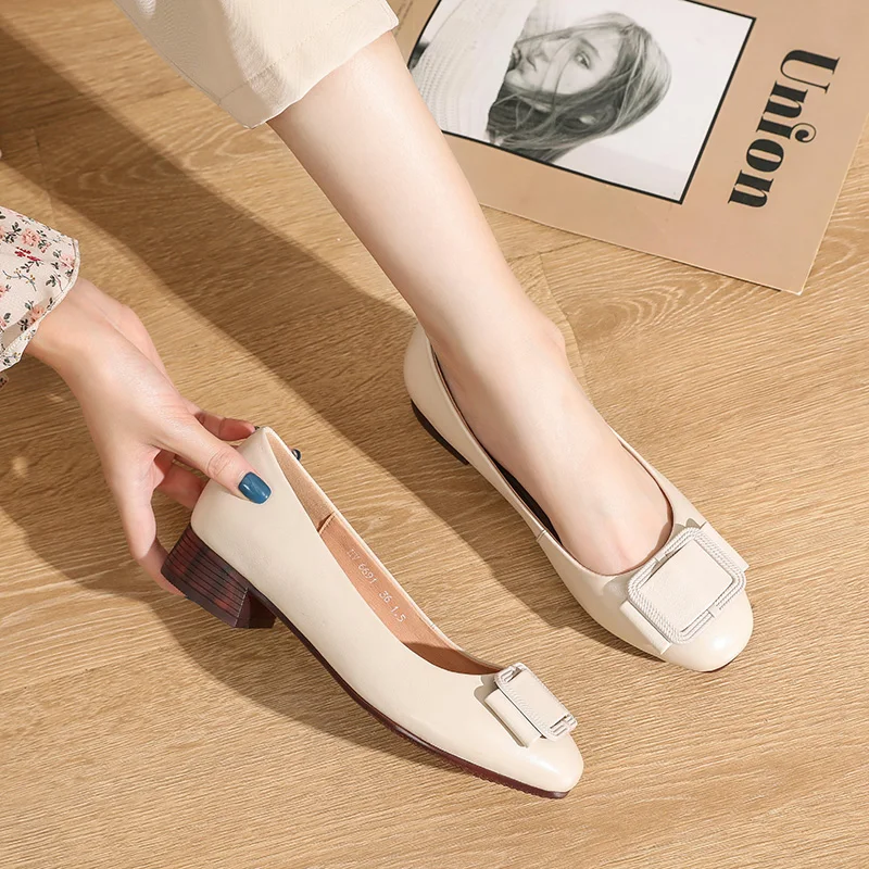 AIYUQI Women's Dress Shoes 2025 New Autumn Genuine Leather Ladies Shoes Large Size Fashion Shoes Women