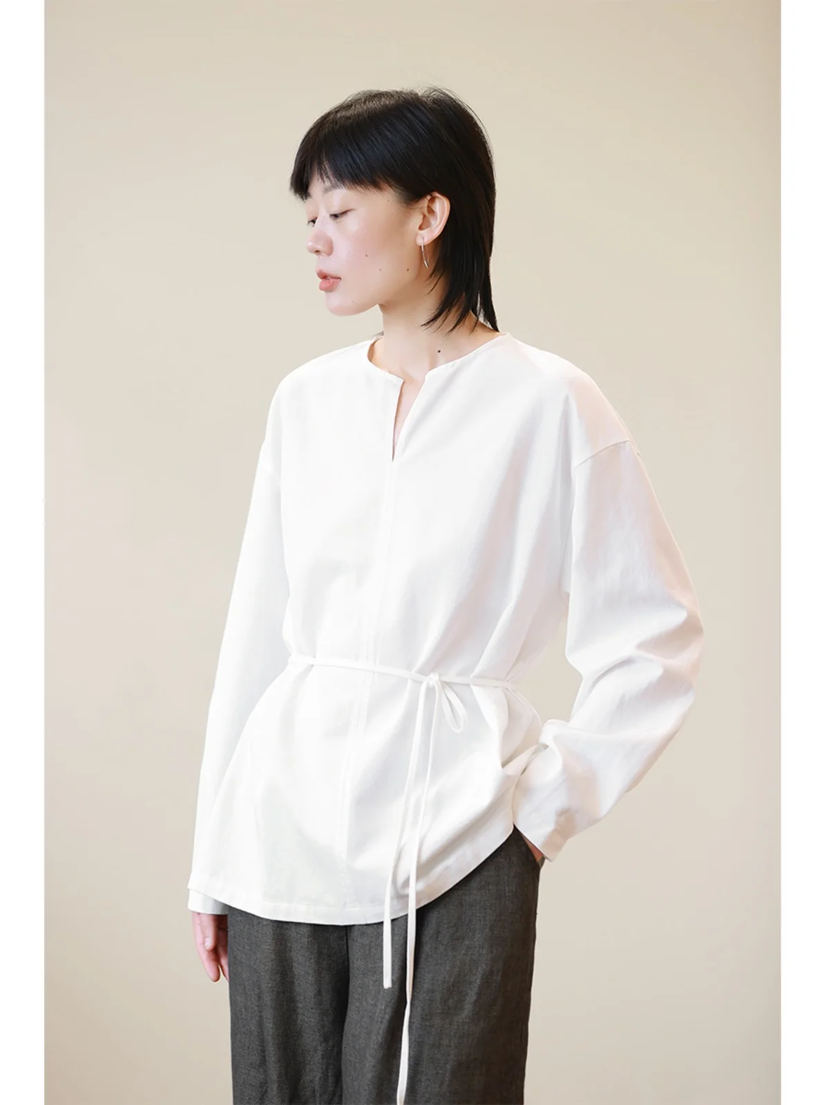 

Ele Simple Design Cotton Long Sve round Ne irt Women's New Chinese Sle Top Strap Tie Breathable Fall 2025