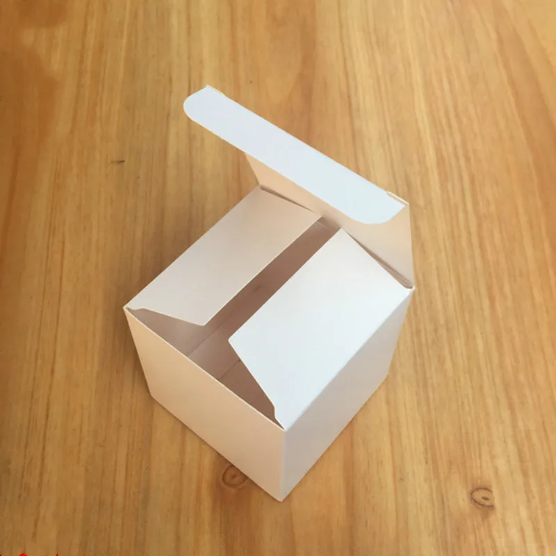 

30pcs/lot 13x13x13cm Width Series White Carton Packing White Colour Paper Gift Box Blank Small Cardpaper Box More Sizes