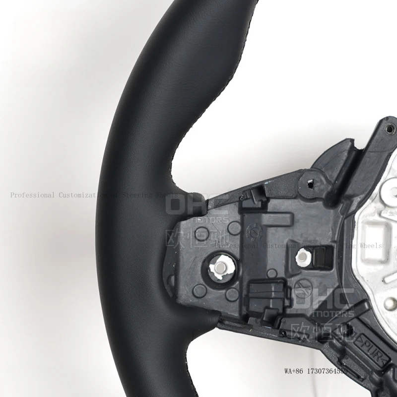 Hot  24-25 model German for BMW G chassis CS high-end sporty flat-bottom full-leather steering wheel modification and upgrad