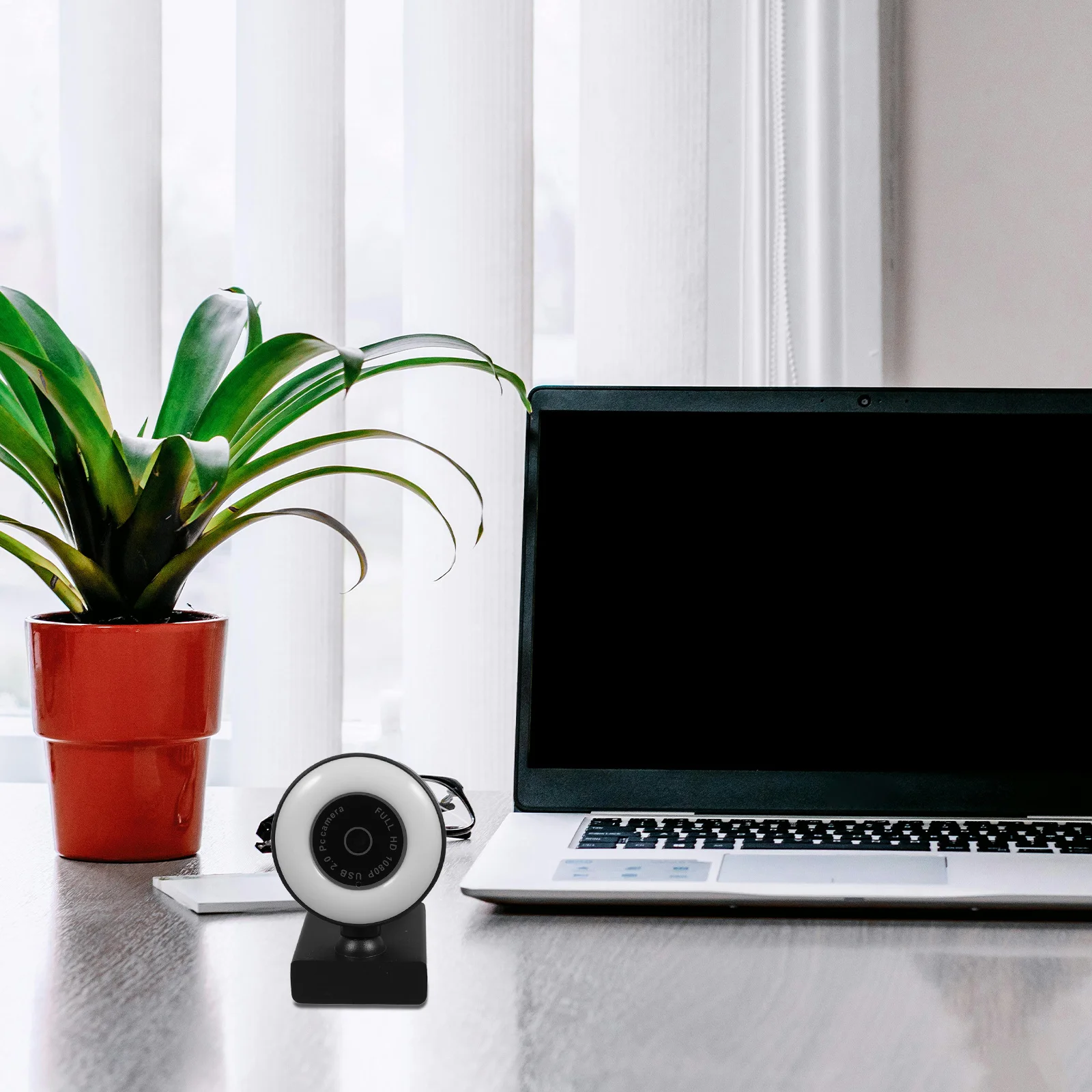 

High Definition Live Streaming Webcam 1080P USB Computer Camera with Built-in Mic 5-Layer Glass Lens Noise Reduction for Online