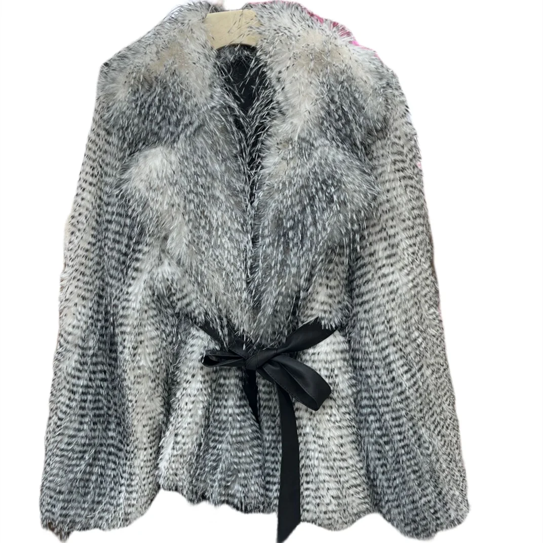 

Womenfaux Fur Knitted Poncho Winter Fluffy Cape Fashion not real Fur Shawls Stand Collar