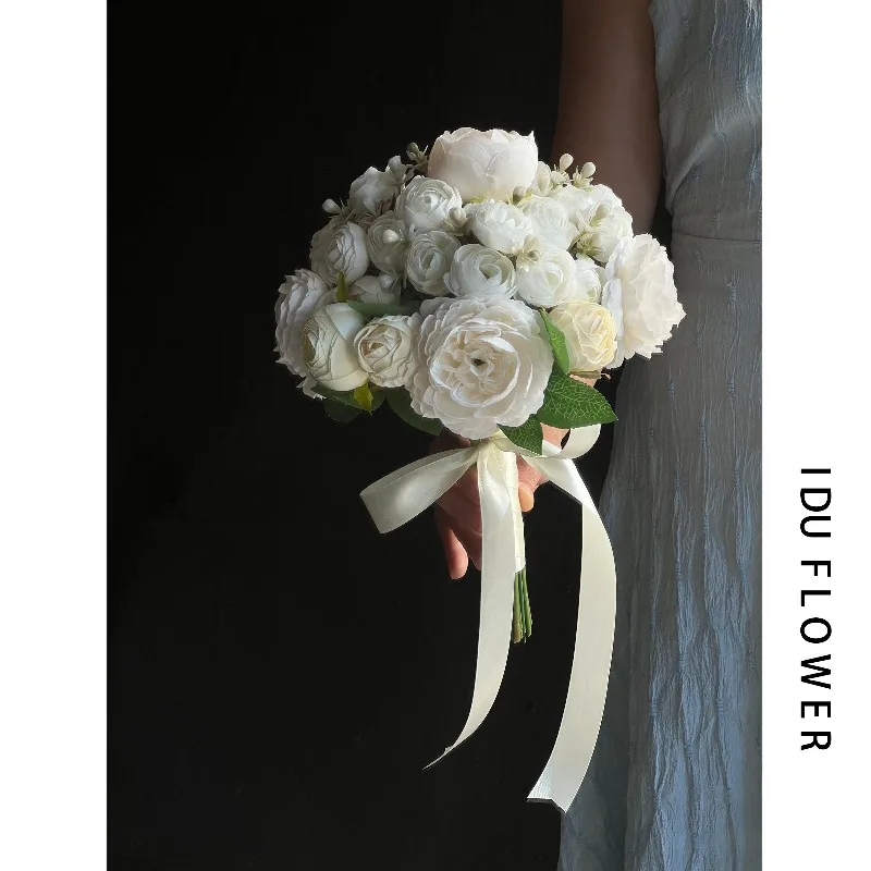 ins-piccolo-certificato-fresco-per-matrimoni-in-posa-oggetti-di-scena-per-foto-di-matrimonio-estetica-coreana-all'aperto-simulazione-di-riprese-di-strada-tenuta-a-mano