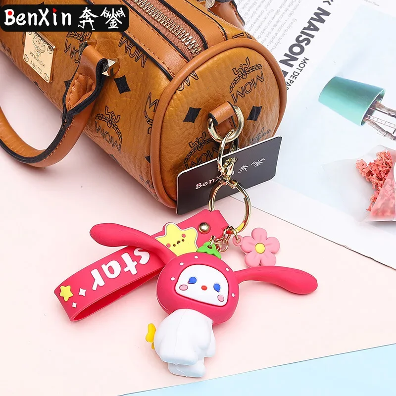 2025 مينيسو المعلقات سيارة المفاتيح الراقية، أكياس شفاء ورائعة، المعلقات الصغيرة سلسلة المفاتيح الجميلة