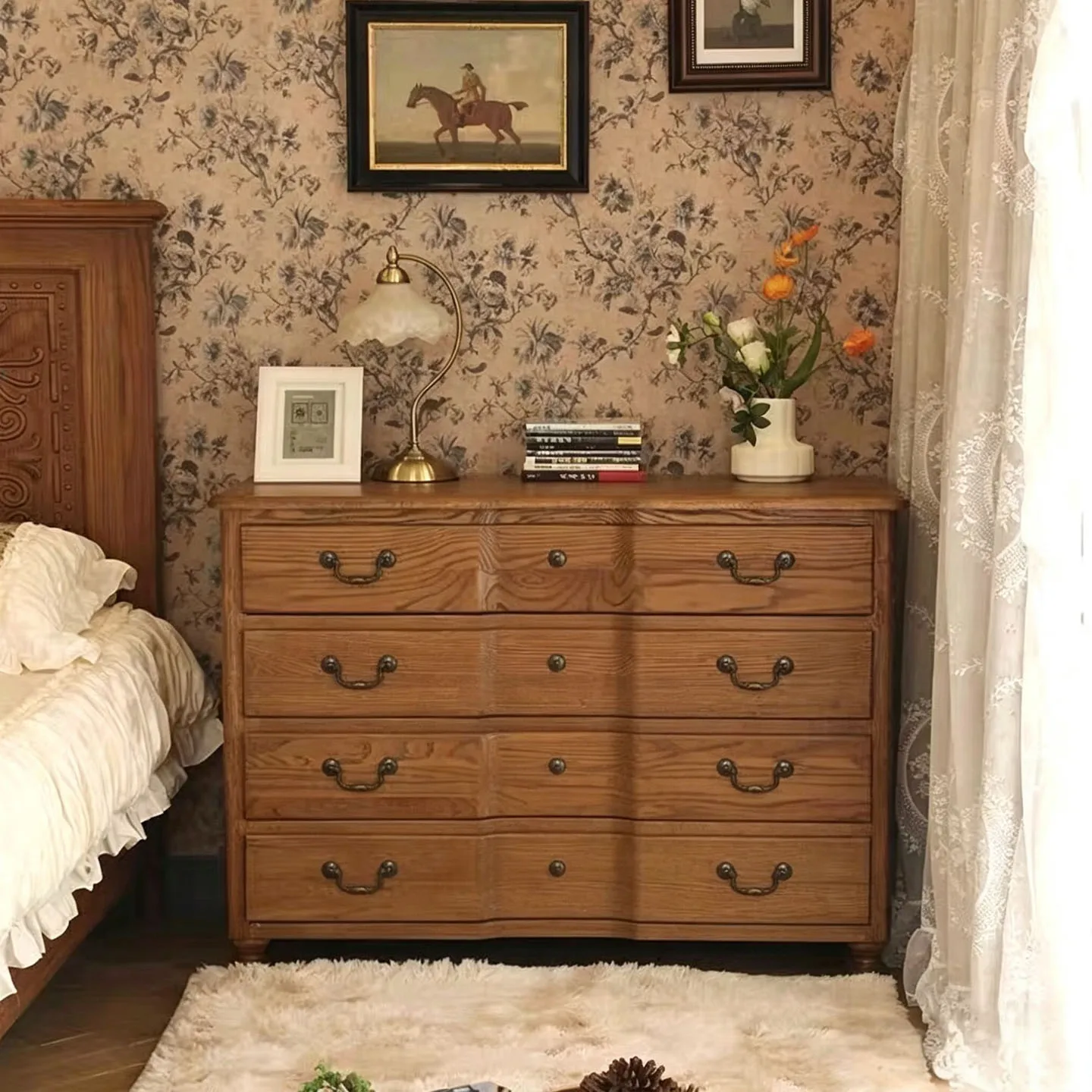 Retro solid wood chest of drawers medium and ancient style simple living room drawer locker light luxury bedroom storage cabinet