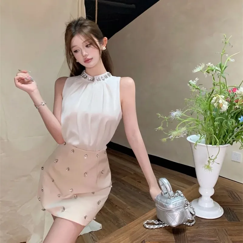 

Women's 2 Piece Outfit Sleeveless Rhinestone Halter Top High Waist Mini Skirt Set Elegant Party Cocktail Dress