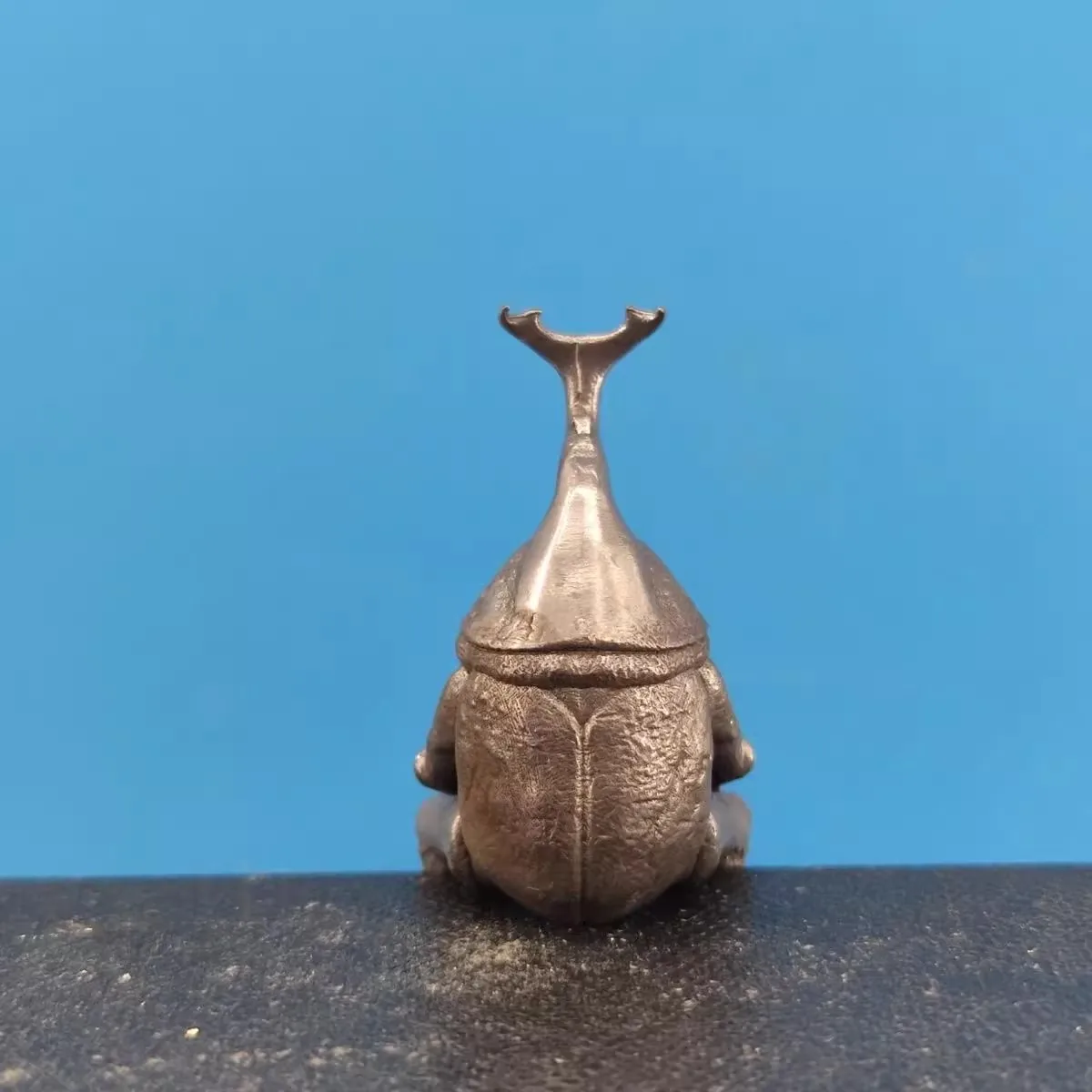 Brass Two-Horned Rhinoceros Beetle Statue, Realistic Insect Bug Figurine, Handmade Tabletop Home Decor Collectible Gift