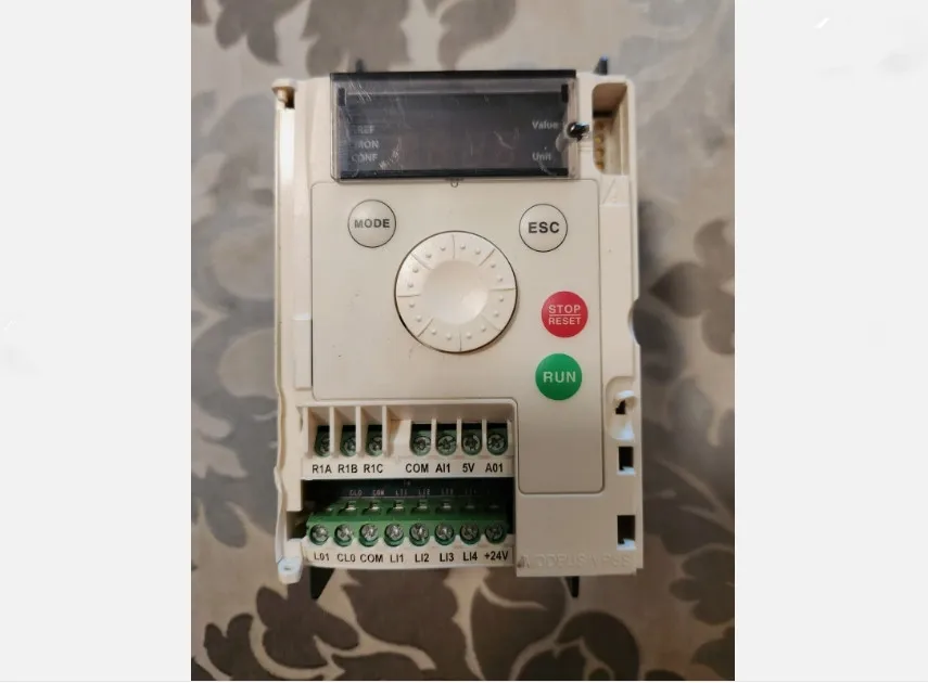 

New Original Inverter ATV12H018F1 ATV12H037F1 ATV12H075F1 ATV12P037F1 ATV12H018M2 ATV12H037M2 ATV12H055M2 ATV12H075M2