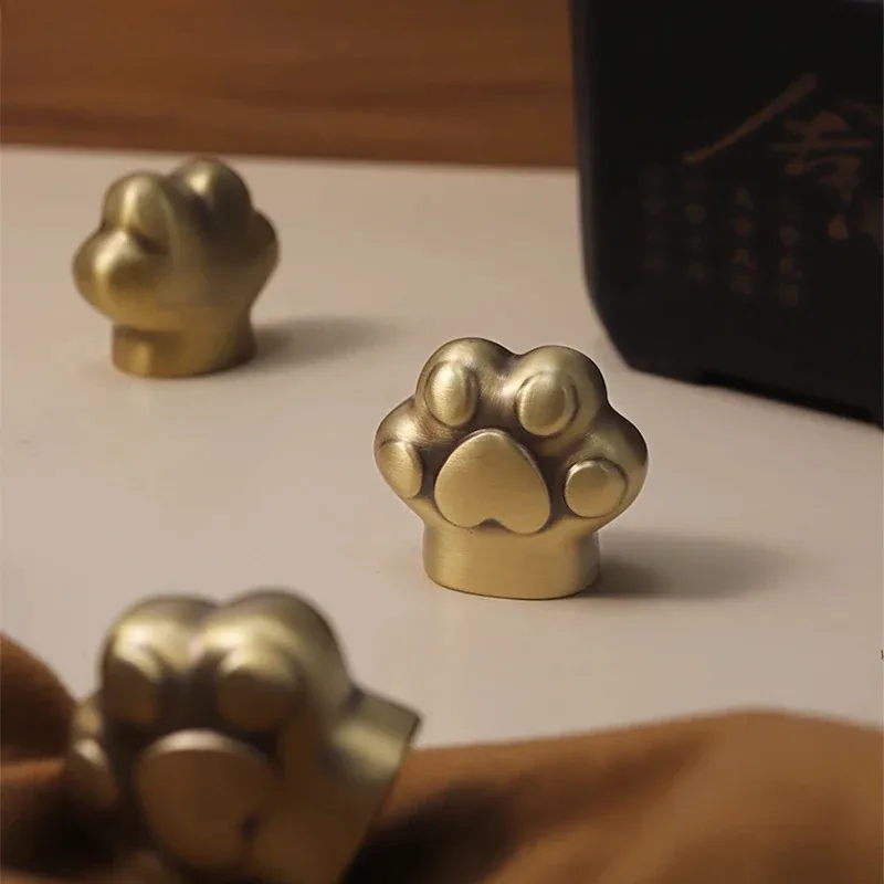 

Cat Paw Shape Bronze Brass Furniture Small Single Hole for Drawers Bathroom Kitchen Storage Cabinet Pulls Wardrobe Shoe Cupboard
