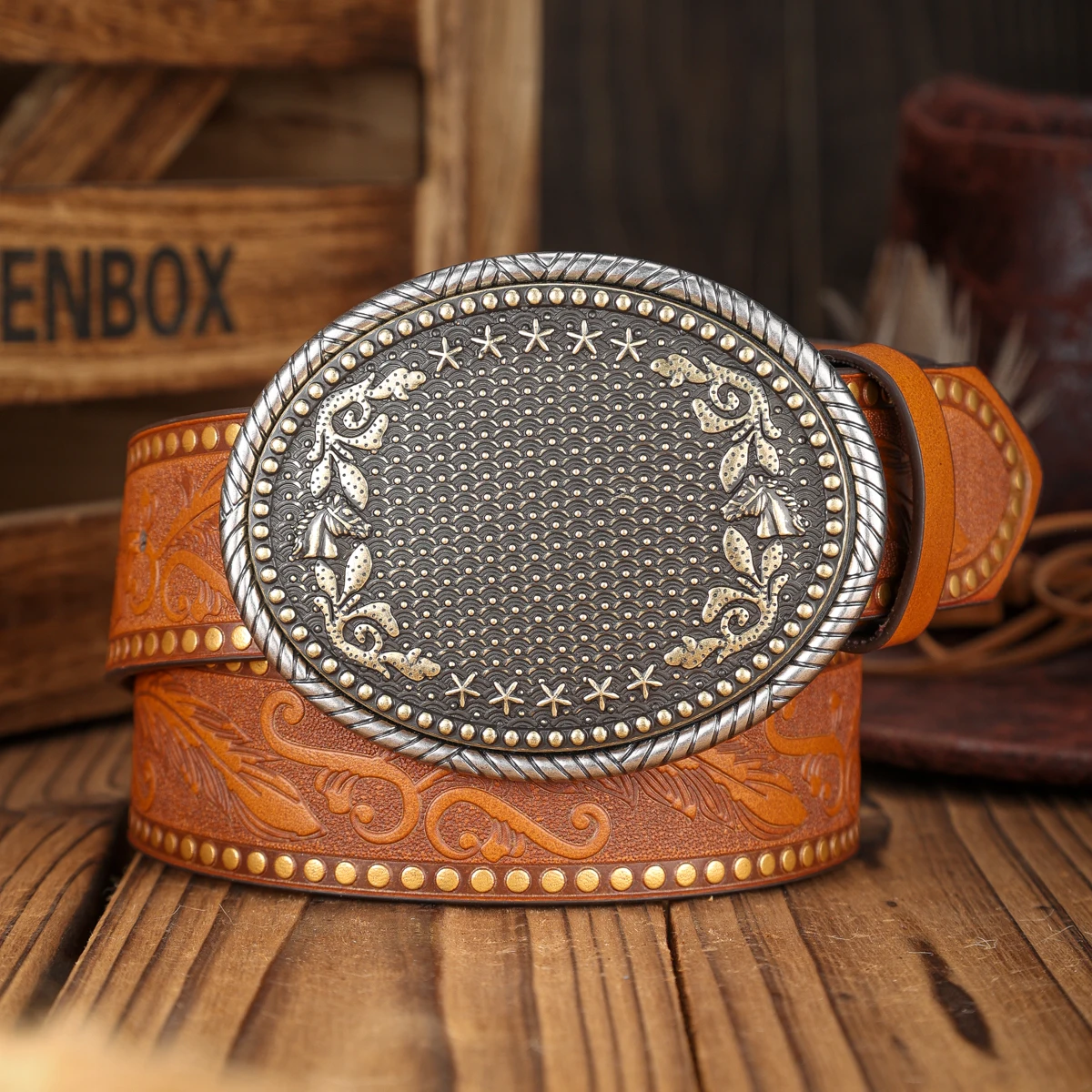 A PU Belt Suitable for Both Men and Women, Combining the Style of Western Denim and Retro, Is Perfect for Daily Casual Outings