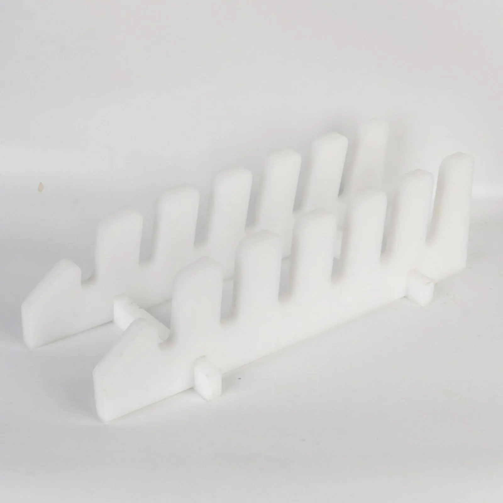

Cutting Board Rack Sturdy Chopping Board Holder Kitchen Utensil Rack Thickened Material Household Storage Easy to Clean