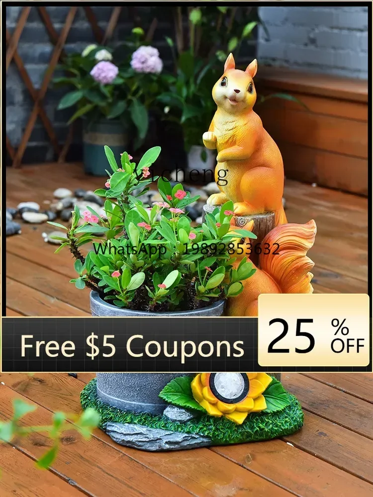 A Outdoor Solar Simulation Little Squirrels Animal-Shaped Flowerpot Garden Terrace Balcony Landscape Garden Decoration Ornaments