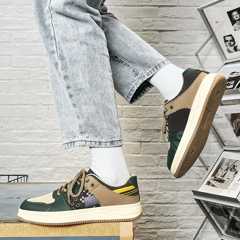 2023 New Spring Men Shoes Platform Male Casual Sneakers Men Board Shoes Fashion Thick-soled Men Vulcanized Shoes Student