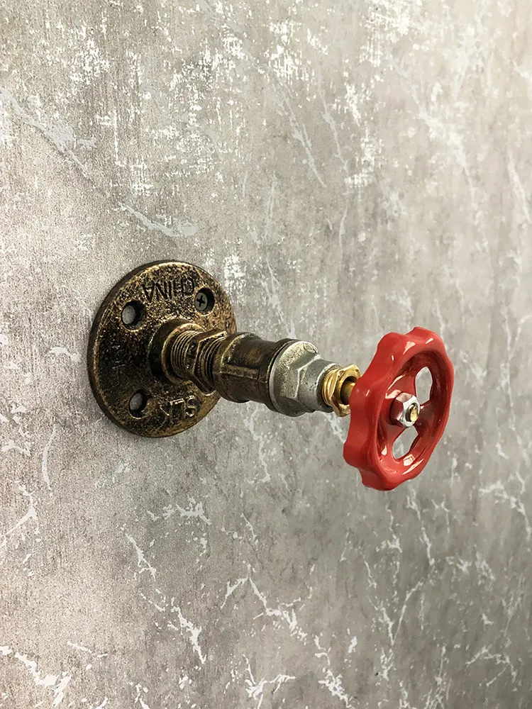Industrial wind metal hook old retro nostalgic water pipe hook wall hanging clothes and hats bar clothing store clothes hook