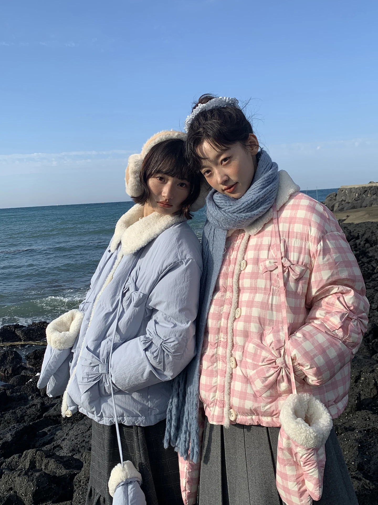 

Sweet Knot Decorated Fur Collar down Jaet Women's Loose Fit Warm Thi White Du Feather Coat Winter Outerwear