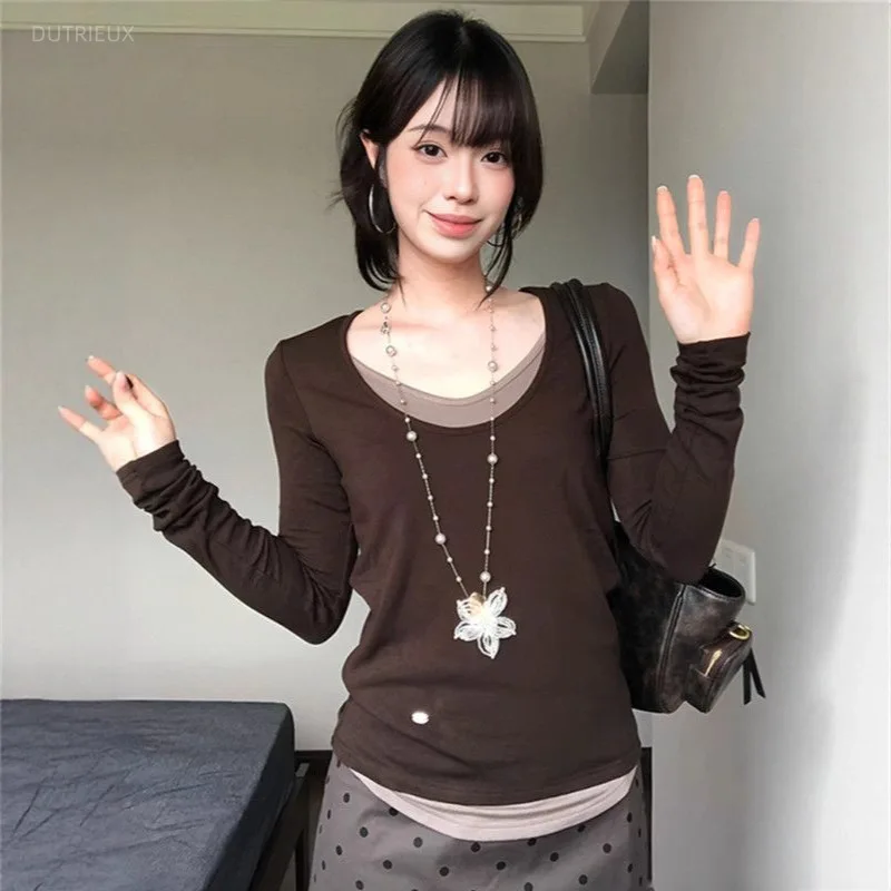 Korean Lazy Fake Two Piece U-neck Long Sleeve T-shirt Women Y2k Autumn Slim Fit Chic Contrast Color Splicing Basic Shirt Top