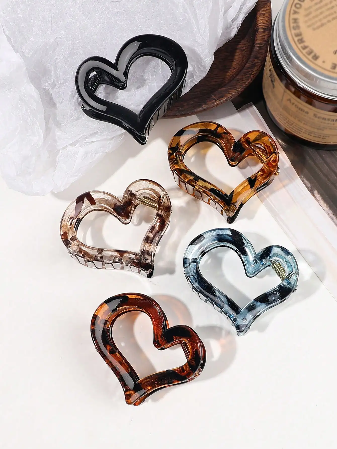 5Pcs Leopard Heart Hair Claw Clips for Women Brown Medium Nonslip Hair Grips for Thin Thick Hair Cute Hairpins Hair Accessories