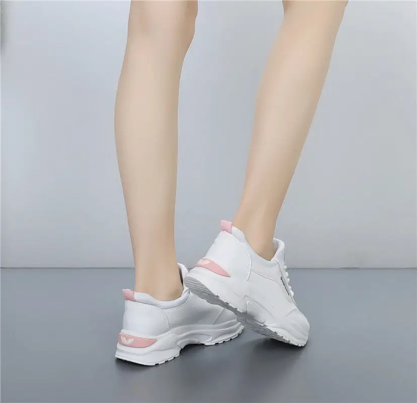 Sports shoes for women, small white shoes for women, 2023 Spring and Autumn Breathable New Elevated Flat Running Shoes