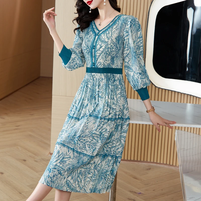 Pleated Dress 2023Autumn/Winter New Printed Single breasted V-neck Bubble Sleeve Wrapped Waist for Slim Knee Length Gown