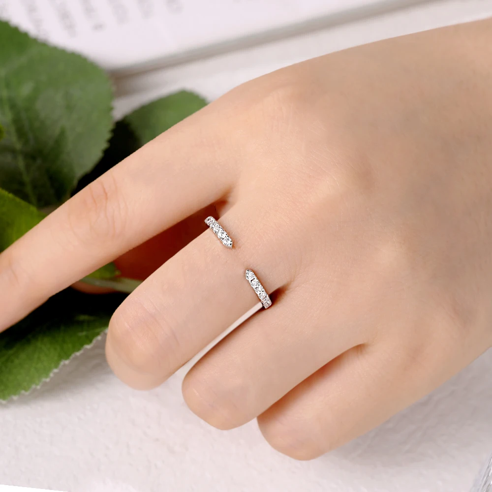 Women's Moissanite Wedding Band, 925 Silver