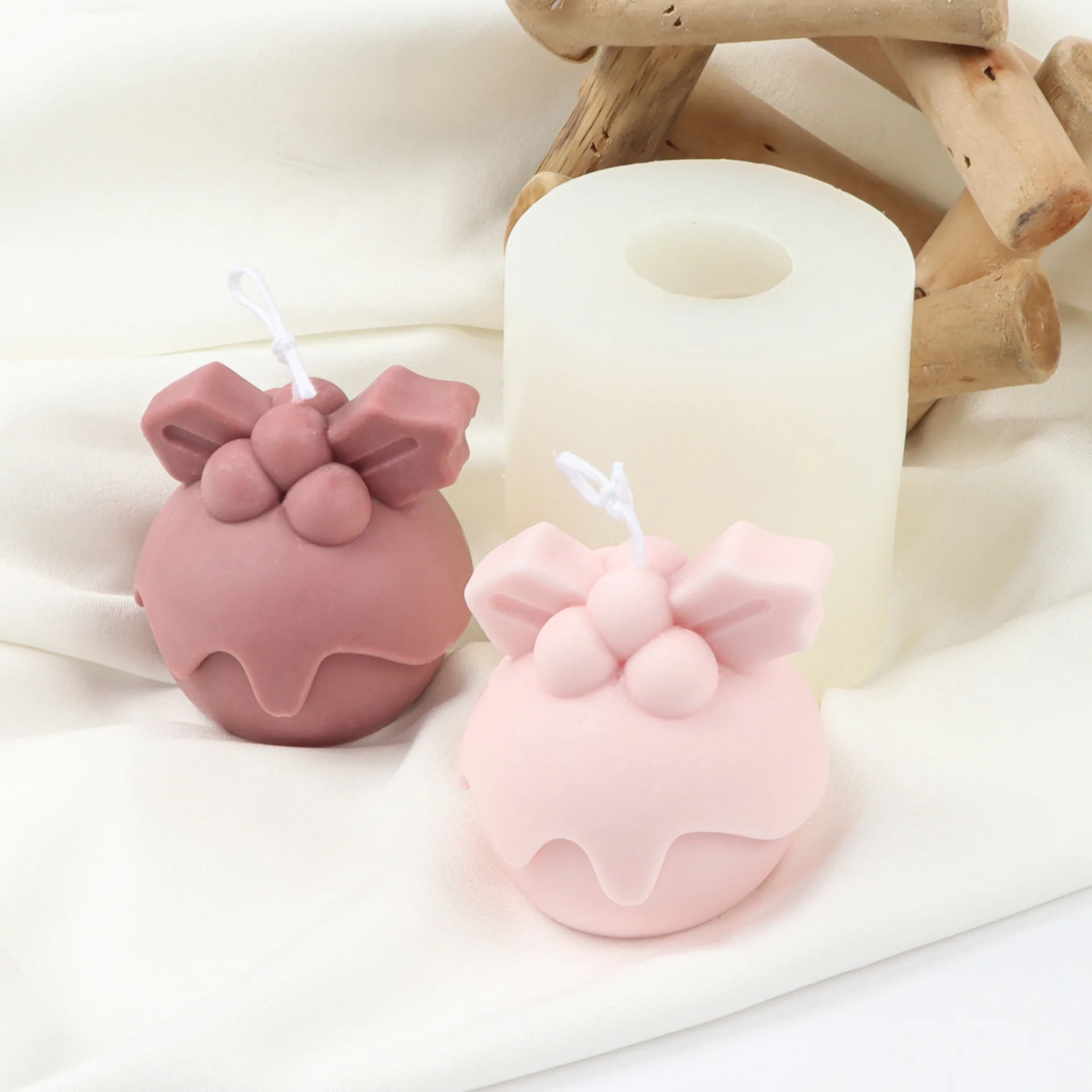 XMOLDNMS Stampo In Silicone A Forma Di Angelo In Preghiera - Per Torte, Cioccolato, Fondente E Argilla, 5,2x4,5 Cm