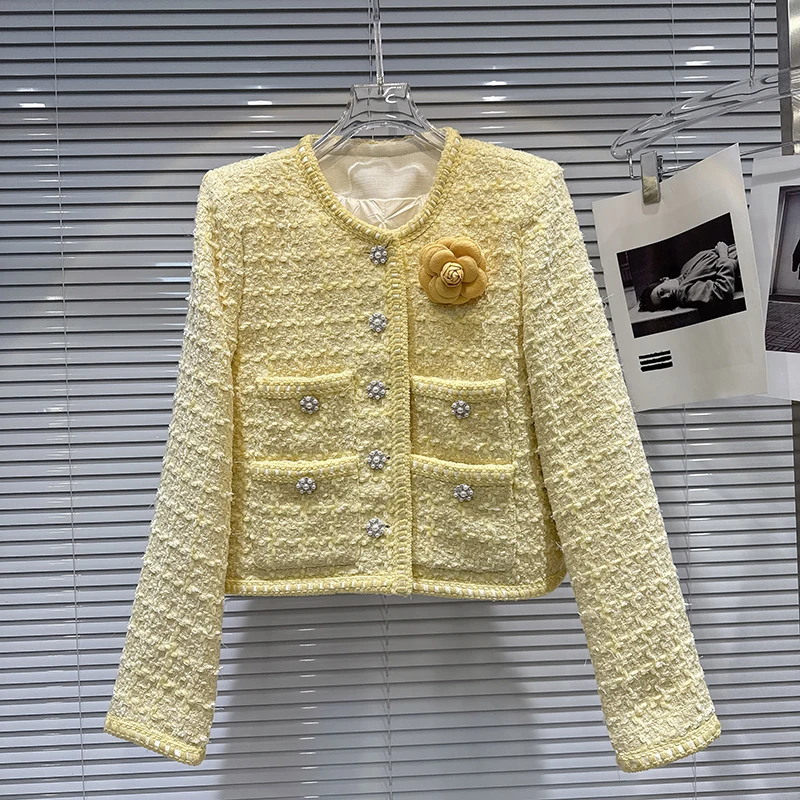 2025 Winter New Light Luxury Small Fragrant Style Woven Edge Coarse Floral Hemp Flower Brooch Down Short Style Coat
