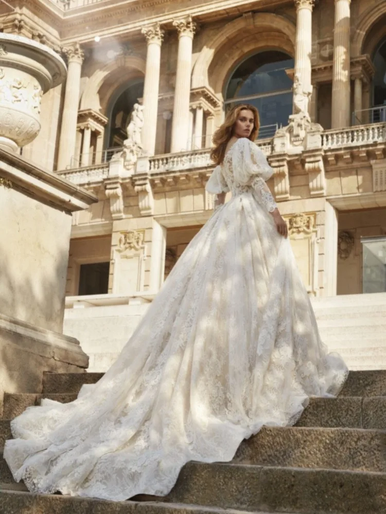 Abiti da sposa con scollo a v principessa maniche lunghe a sbuffo Appliques lunghezza del pavimento abito da sposa classico a-line Boho Vestido De Noiva