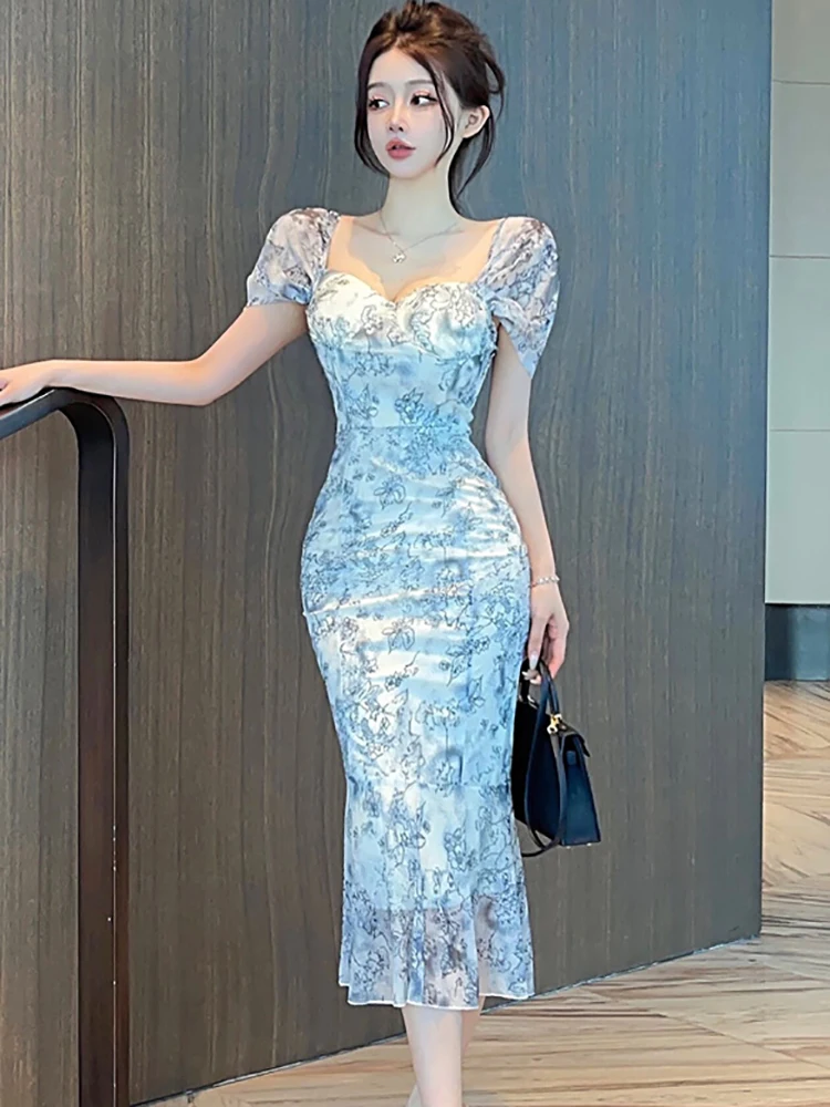 2025 جديد الأزهار شبكة قصيرة الأكمام ساحة طوق فستان مثير المرأة أنيقة الورك التفاف فستان الصيف الكورية Bodycon فستان طويل فاخر