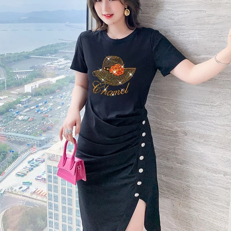 

Fashion Button Folds Diamonds Slit Irregular Casual Dress Female Clothing 2024 Summer New Loose Asymmetrical Short Sleeve Dress