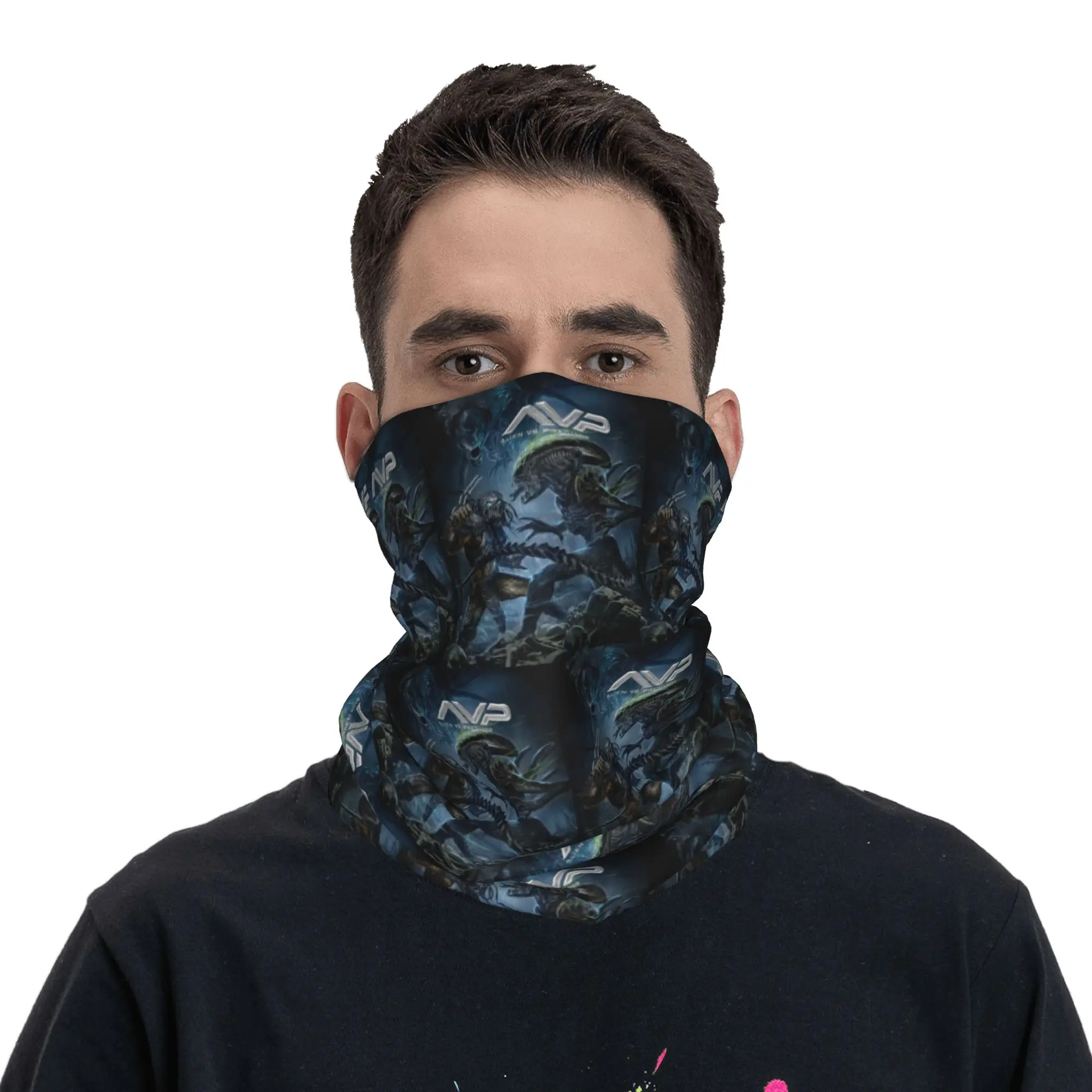 Alien Vs Predator Game Bandana Neck Gaiter Printed Face Scarf Multi-use Balaclava Hiking Fishing Unisex Adult Winter