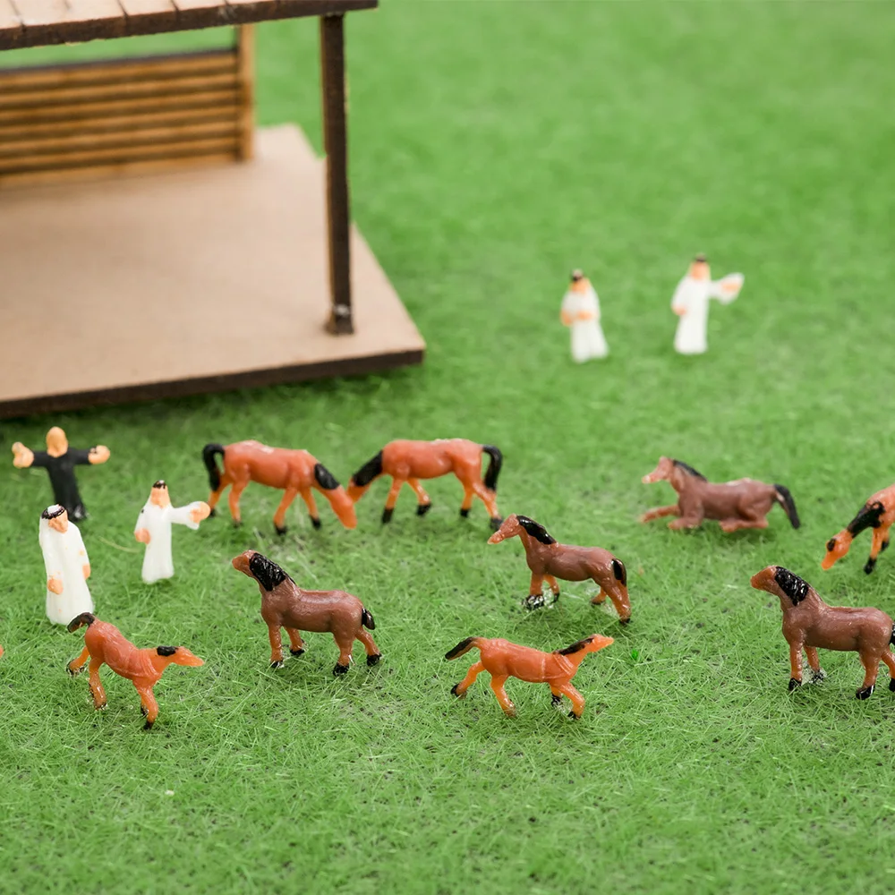 Maßstab 1:150 miniatur Pferd Modell Braun ABS Tiere Spielzeug Für Bauernhof Sand Tabelle Szene Layout Diorama Kits 25Pcs