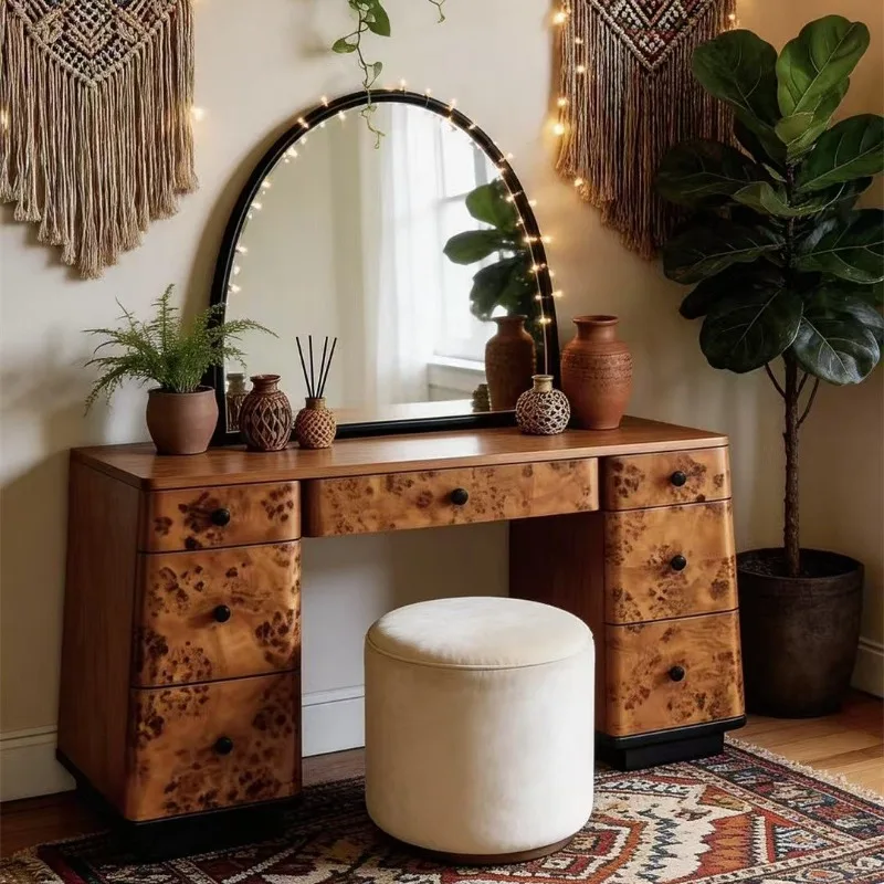Organizers Vintage Vanity Desk Nightstand Nordic Beauty Salon Luxury Dressers Bedroom Storage Coiffeuse De Chambre Furniture