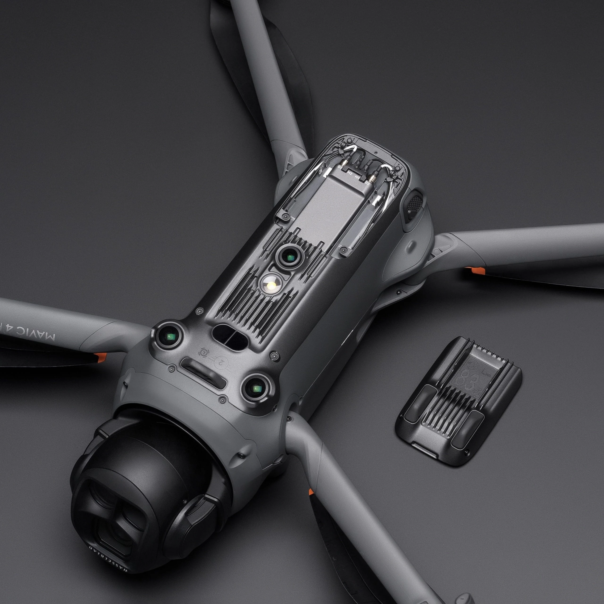 

Модуль расширенной передачи видео, 3 выхода 4K, дальность действия 20 км для систем O3 Pro/O4, 3-канальная потоковая передача с низкой задержкой