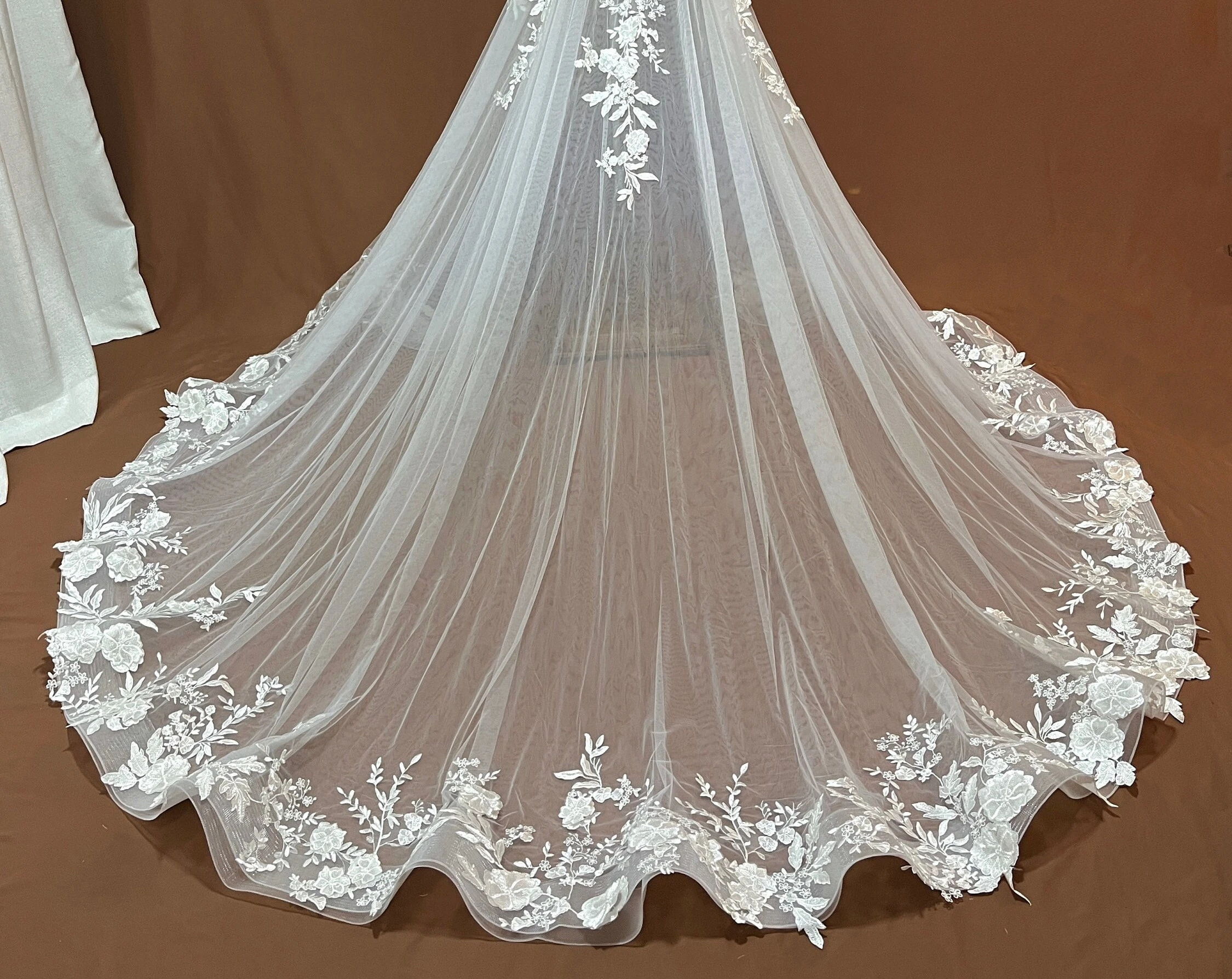 Imagem -04 - Saia Removível de Noiva para Vestido de Casamento Flores Apppliques Saia de Tule Destacável Cabela de Cavalo de Noiva Overskirt 3d Flower Train