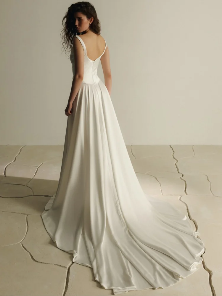 A-Line Simple Spaghetti Strap Wedding Dresses Sleeveless Satin Long Pleat Elegant Brides Gown Custom Made 2026 Vestido De Novia