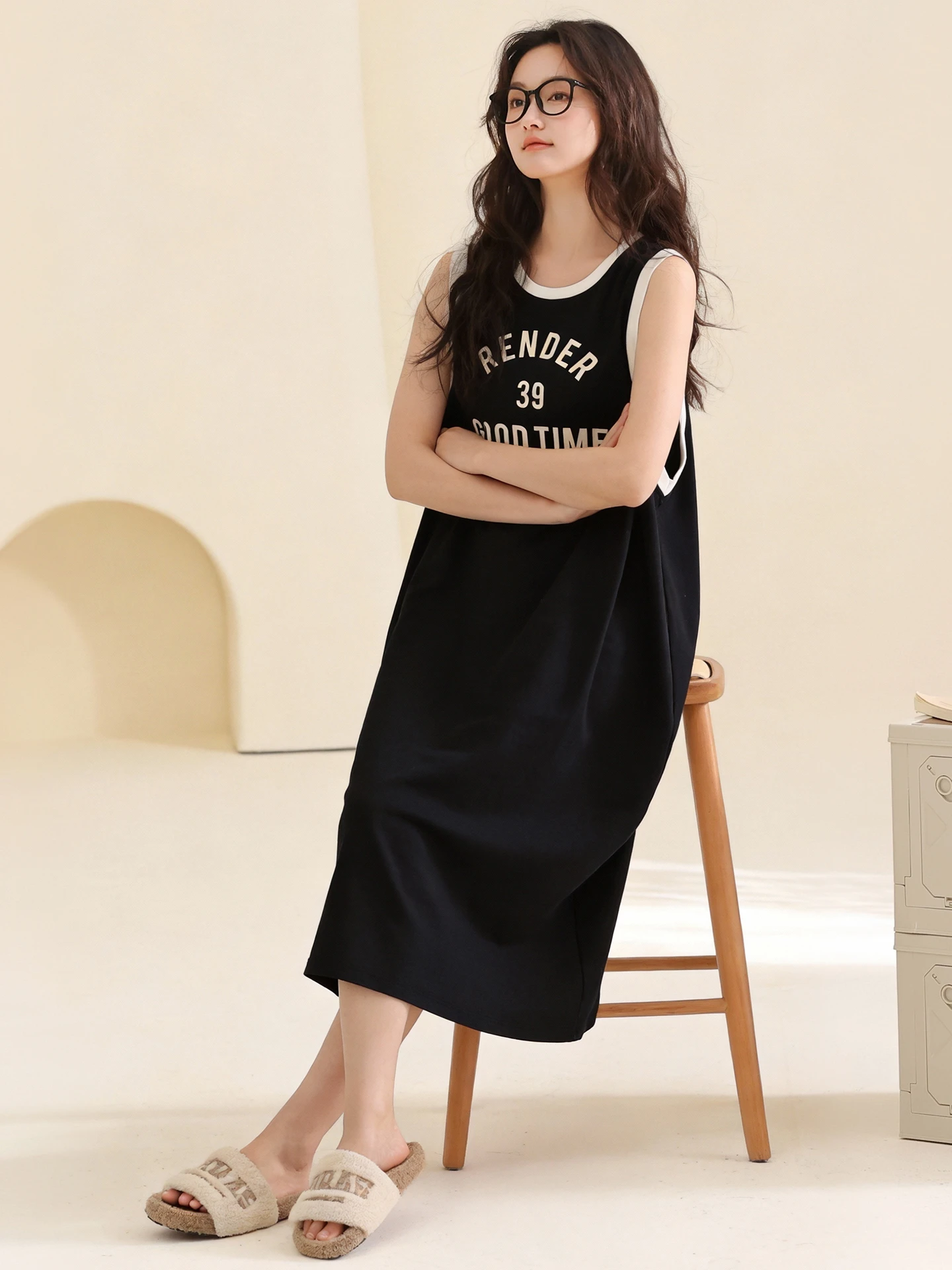 純綿ノースリーブ女性用ナイトガウン、胸パッド付きベストスタイル、夏用寝間着ドレス、家外でも着用可能、スイートスタイル