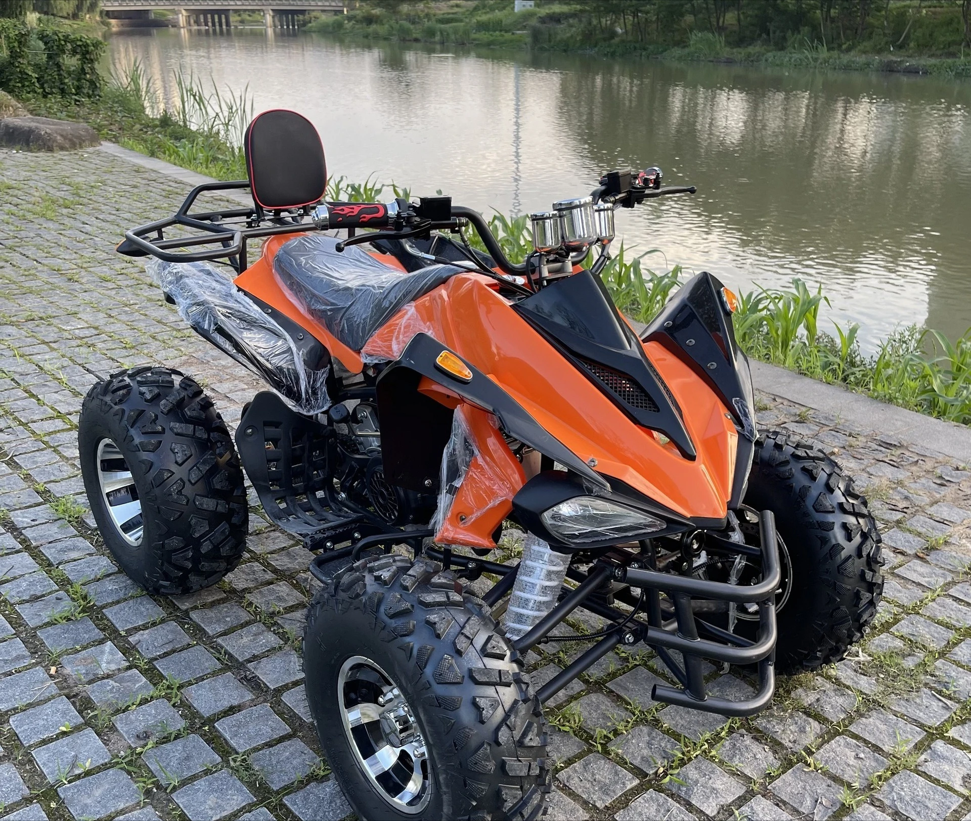 

Daxing 250CC water-cooled ATV four-wheel off-road motorcycle all-terrain mountain bike