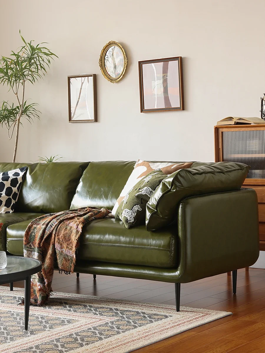 A trip to catch up with the past/Nordic wax leather sofa Living room Small apartment Simple modern retro green double sofa