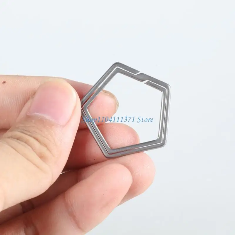 P9FC Titaniums KeyRings Quickly Release Side Pushing Split Rings Keychains Buckle
