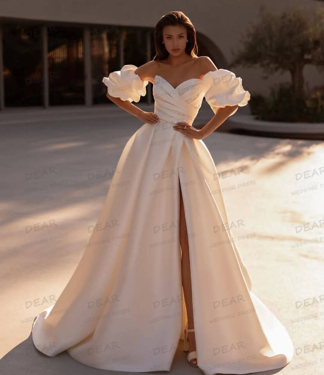 

Simple Satin Wedding Dresses A Line Women's Sexy Side Split Shiny Ruffles Bride Gowns Sleeveless Vestidos De Novia Customized