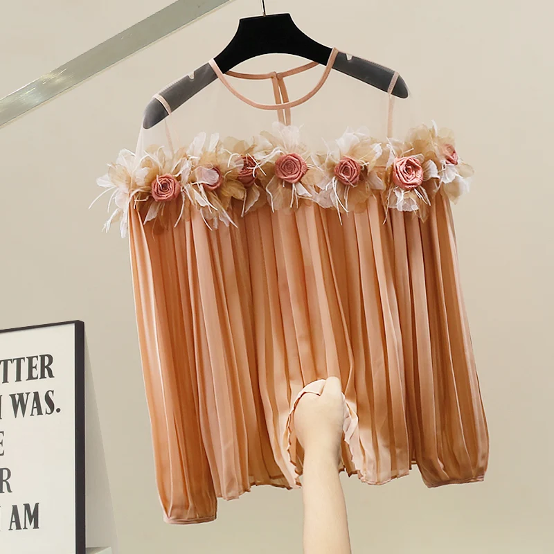 

Faionable Chiffon Top with 3D Flowers Heavy Embroidery Net Splicing Women's Folded Sve Long Sve ort Length Plant Fl...