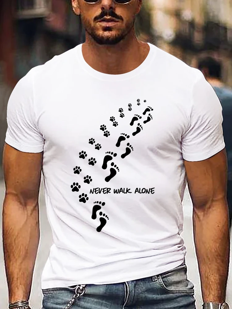 

[Outdoor Adventures] Never Walk Alone" - with Paw Print Design-100% cotton casual short sleeve O-neck men's printed T-shirt.
